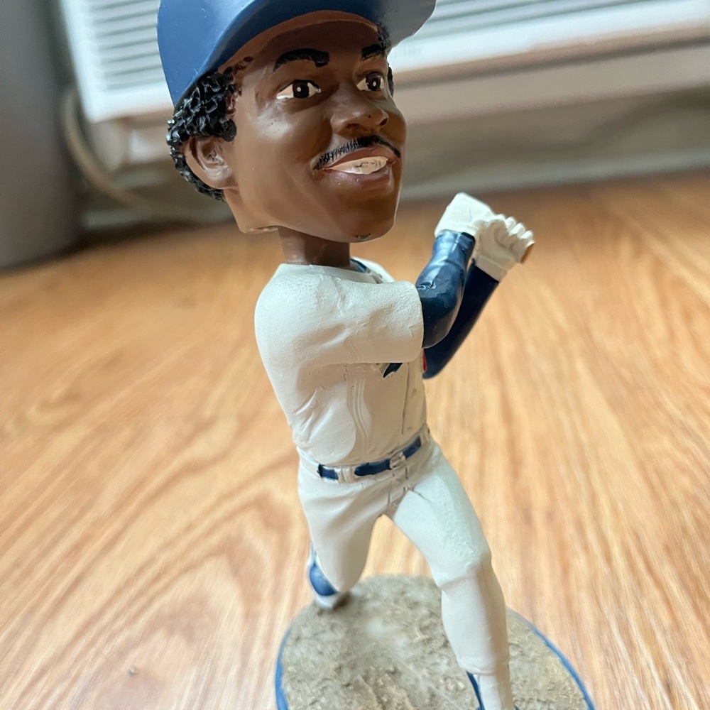Bobblehead - Picture 13 of 15